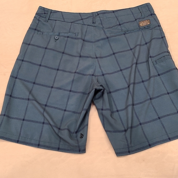 Volcom surf&turf hybrid shorts - Picture 2 of 6